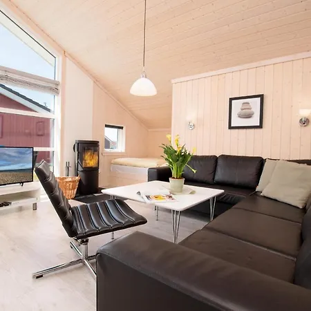 2 House B 43 Semesterbostad *